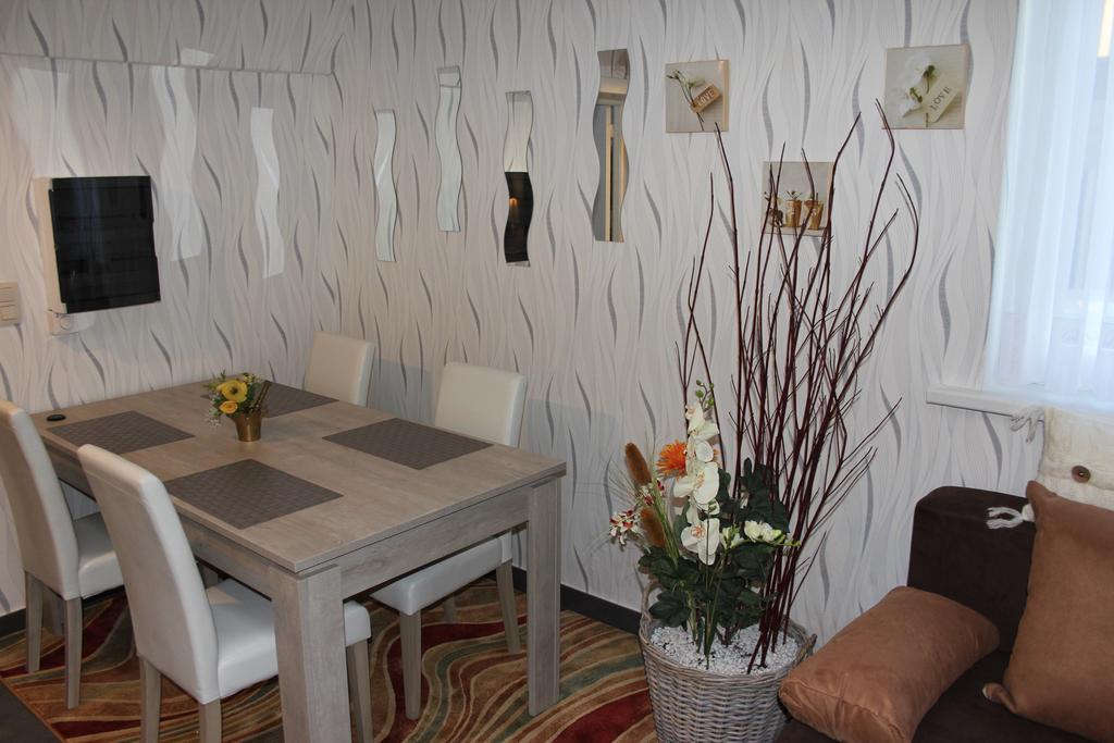 Orchidee Apartman Comines-Warneton Szoba fotó